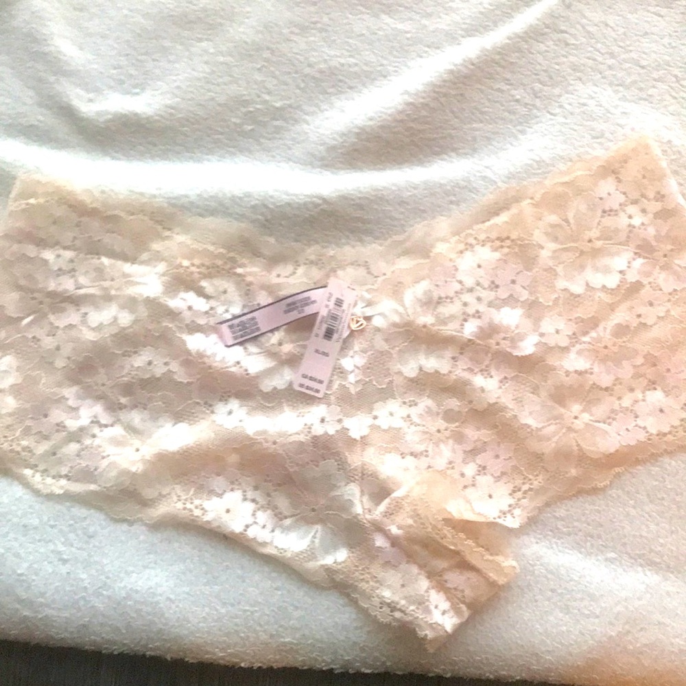 Lace Boyshort Panty in Nude